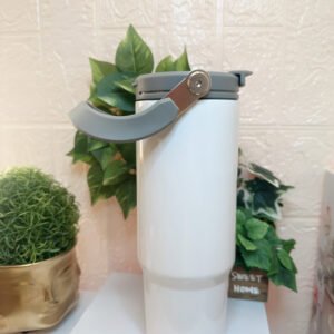 كوب حافظ للبرودة