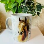 كوب الخيل المميز