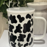 كوب زجاجي للمشروبات الباردة لون ابيض