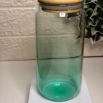 كوب زجاجي ملون اخضر
