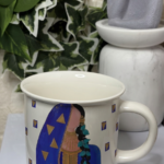 كوب بتصميم شعبي