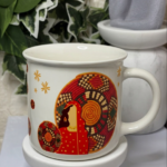 كوب بتصميم شعبي