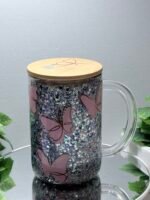 Glass mug with glitter